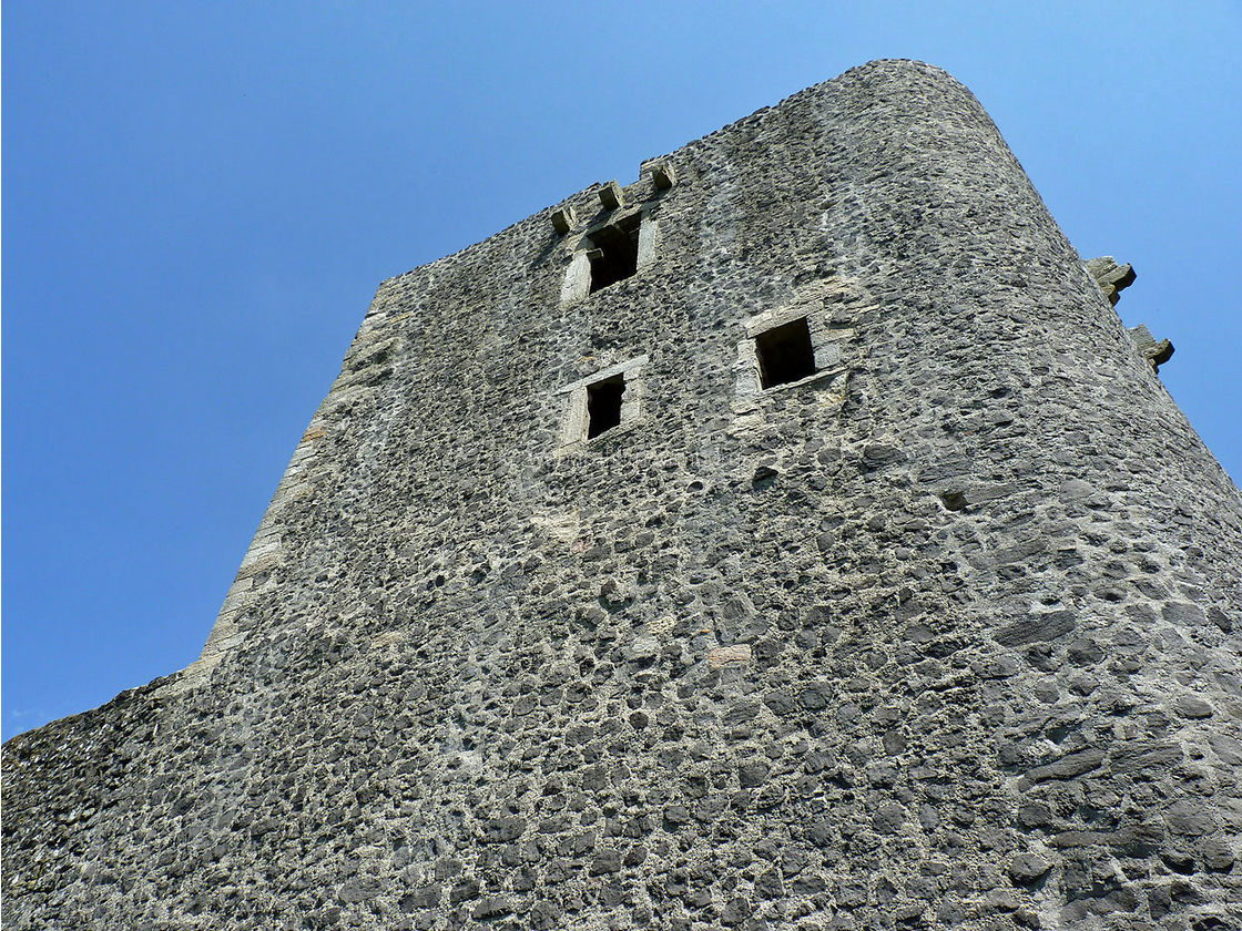 Die Weidelsburg bei Naumburg (Foto: Karl-Franz Thiede)